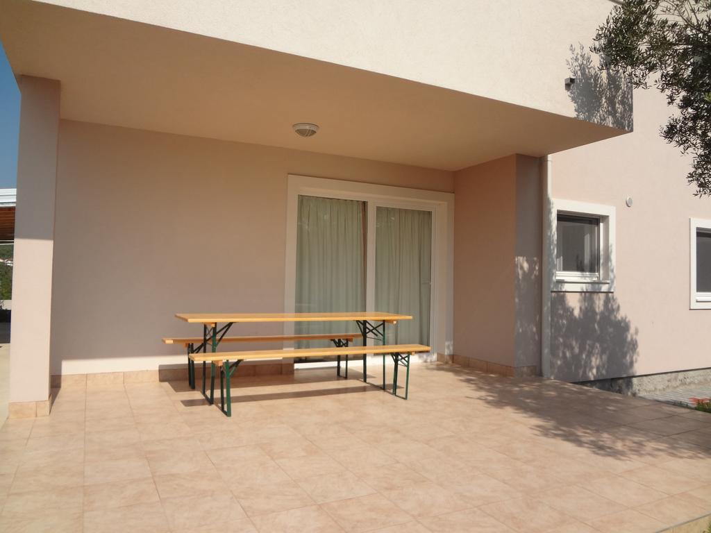 Apartments Franov Bibinje Oda fotoğraf